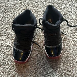 Jordon sneakers size 4.5